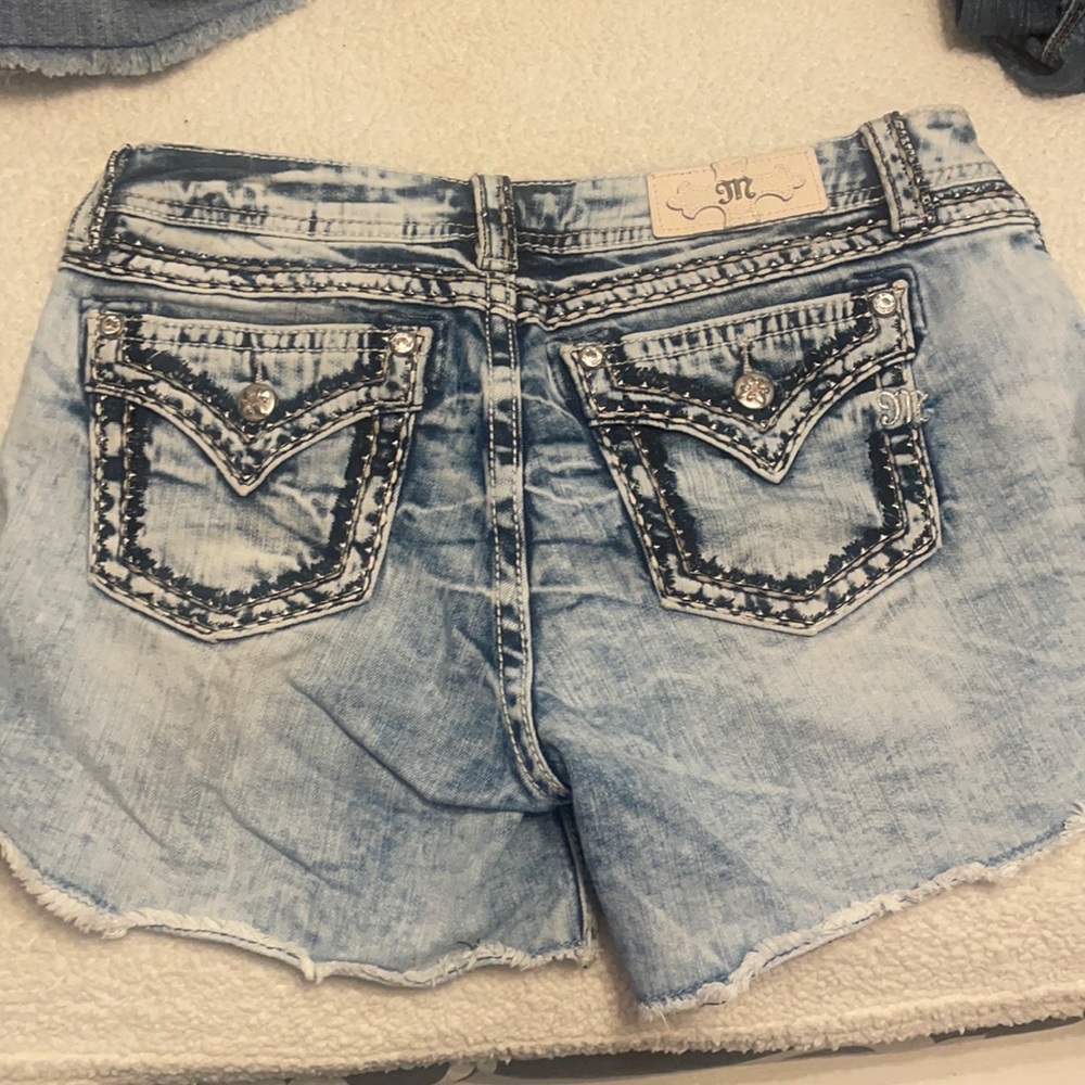 Miss Me acid washed Signature Shorts size 30
